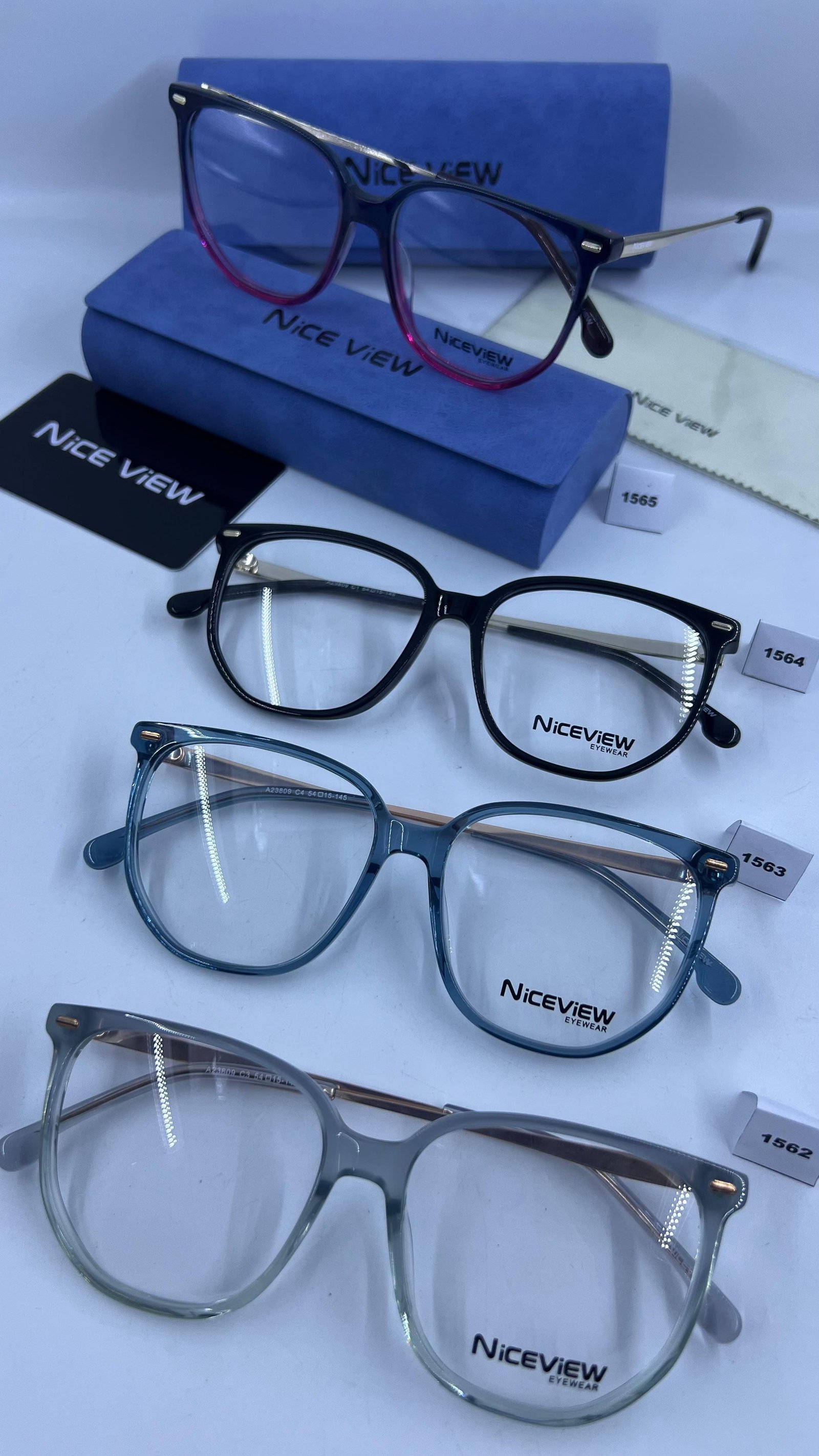 Monture IMG-20260617-WA1938